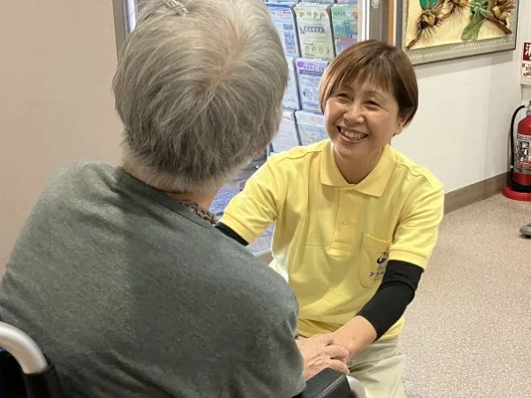 施設で働く社員