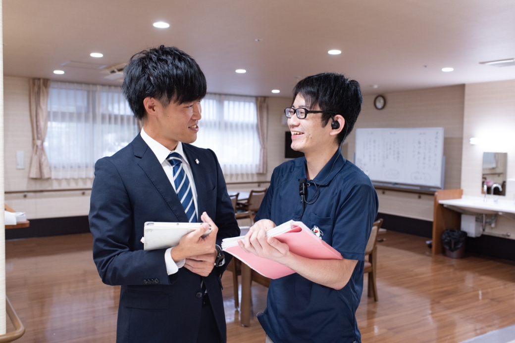 山田 彩人
