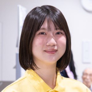 先輩社員